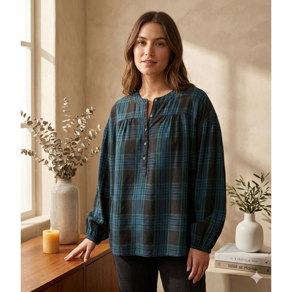 Every Moment Top Womens 1X Green Blue Plaid Flowy Swing Long Sleeve Pullover